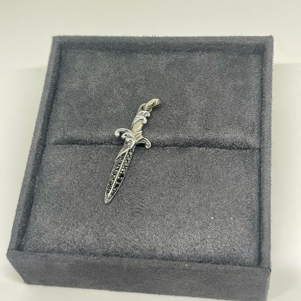 David Yurman Men's Waves Dagger Amulet - Picture 1 of 7